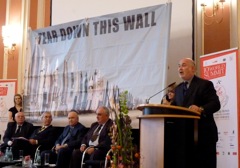 Jonathan Granoff at the 2009 Summit of Nobel Peace Laureates